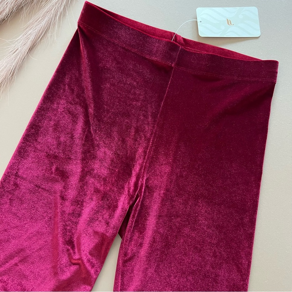 Fabletics Deep Pink Red Velour 9” Bike Shorts - Picture 3 of 15